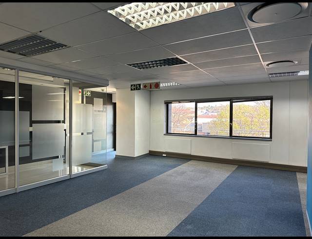 703M² OFFICE TO LET IN CENTURION CENTRAL